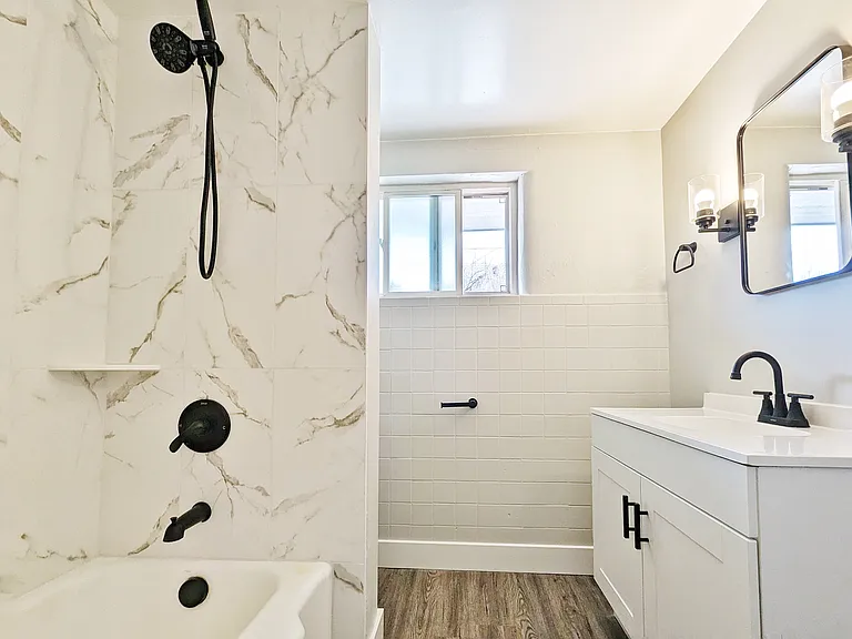 3737 Red Canon Ave #7 — Photo 3