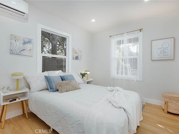 3rd image of 2267 Las Flores Dr