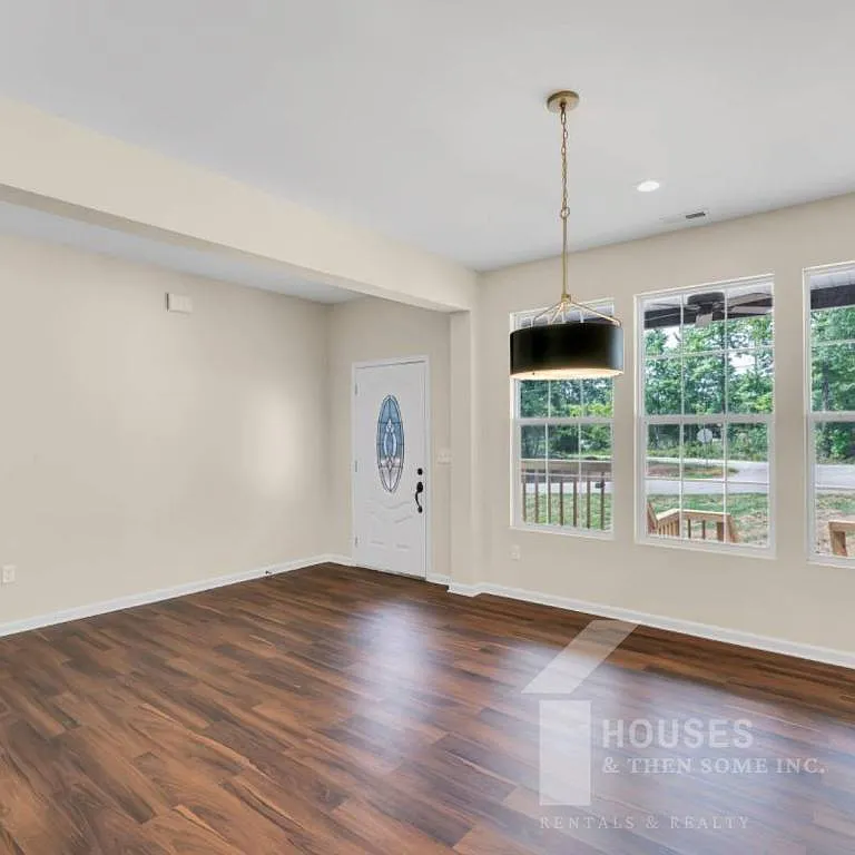 1505 E Saluda Lake Rd — Photo 2