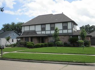 14918 Sun Harbor Dr, Houston, TX 77062