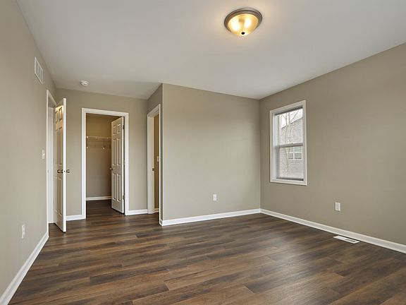 4th image of 336 Cattail Ct Unit A