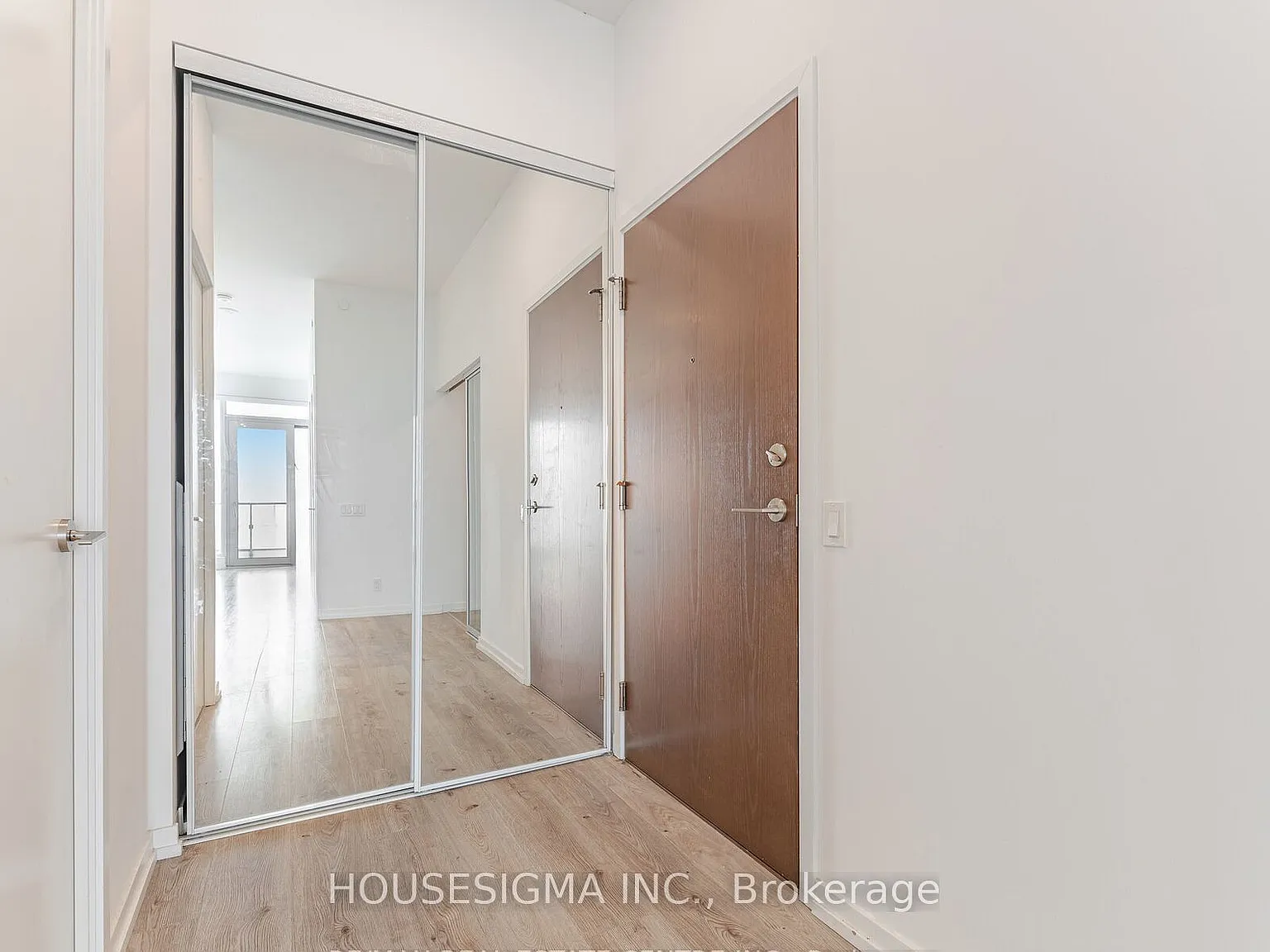 2 bed, $2,200 — Photo 3