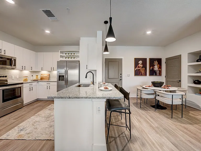 The Parian Luxury Apartments — Photo 92