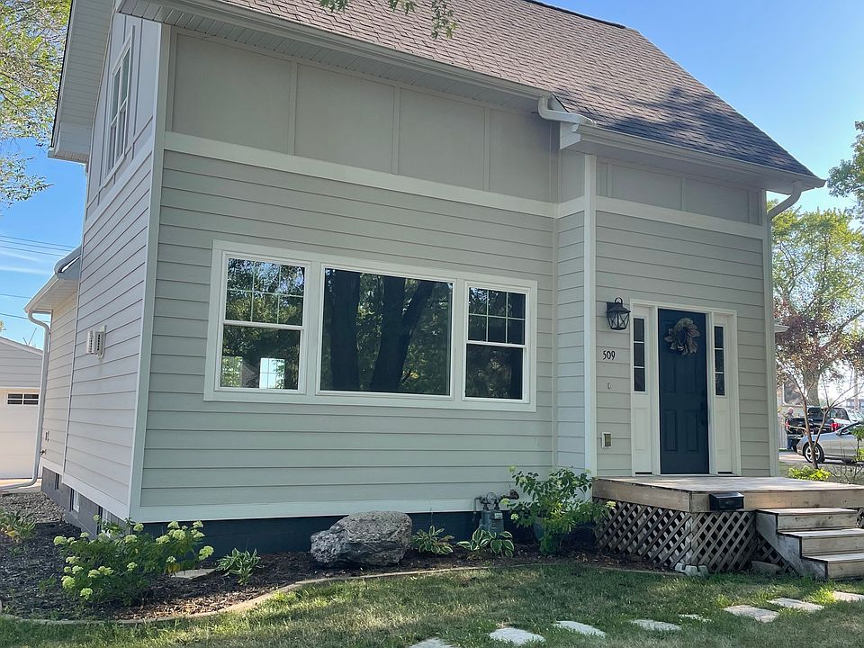 1st image of 509 22nd St