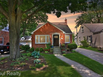 905 Forestdale Rd, Royal Oak, MI, 48067