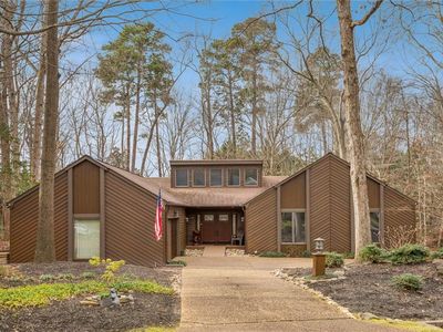110 Tides Run, Yorktown, VA, 23692