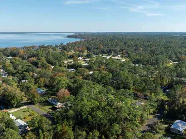 106 LAR Lane, Crescent City, FL 32112