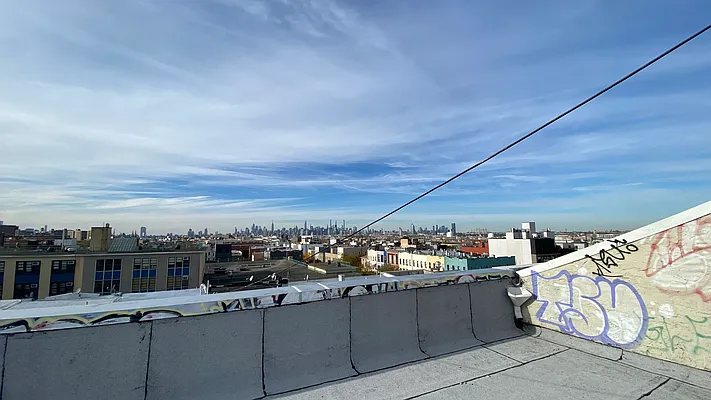 Rented by Nooklyn NYC LLC | media 4