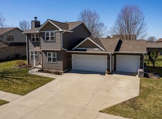 216 Ashton St, Gilbert, IA 50105