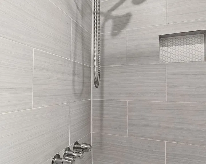 2210 Barry Dr — Photo 17
