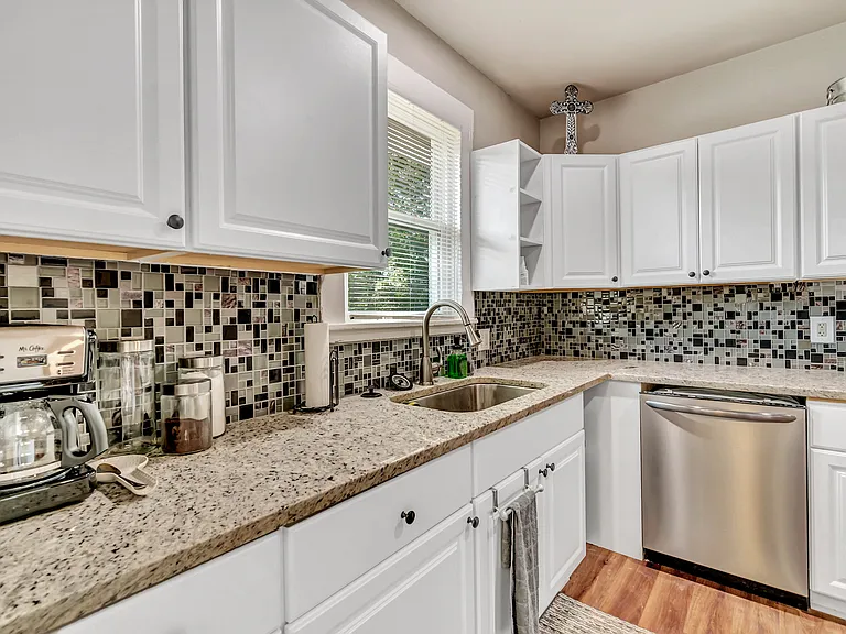 216 Jack Borden Way — Photo 9