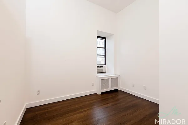 Rented by Mirador Real Estate | media 18