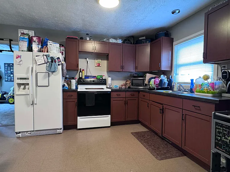 725 S East St #725.5 — Photo 6