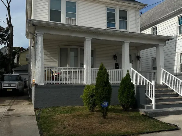 262 Hale St, New Brunswick, NJ 08901