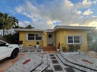 2610 Pierce St, Hollywood, FL 33020