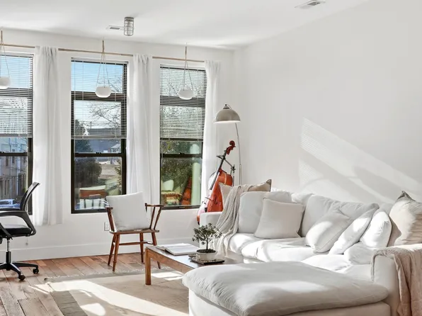 1225 4th Ave S APT 114, Nashville, TN 37210