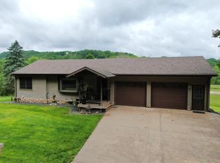 N3365 Miller Rd, La Crosse, WI 54601