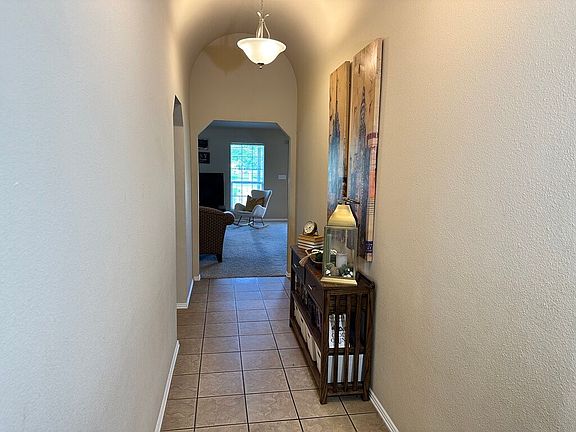 4th image of 1402 S Holland Dr