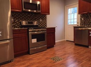 638 Manhattan Ave #2, Brooklyn, NY 11222
