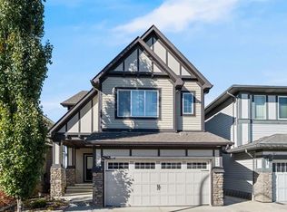 343 NW Hillcrest Hts SW, Airdrie, AB T4B4C1