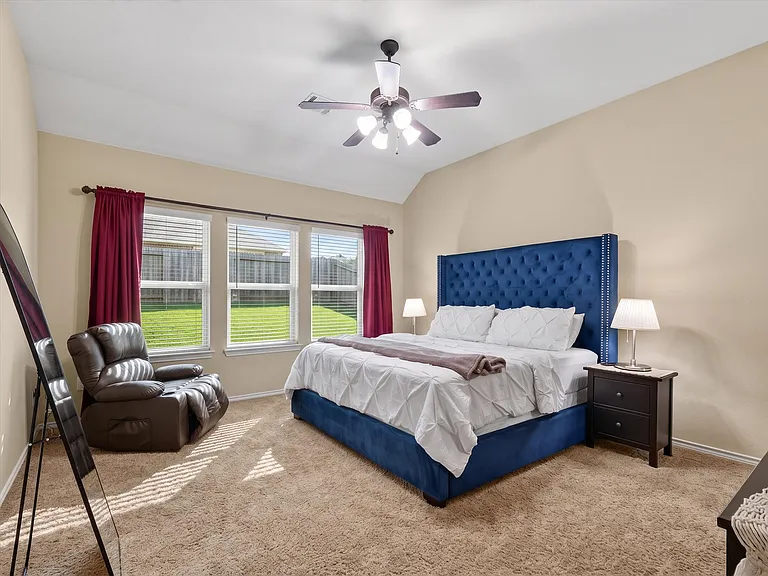 7912 Riverwalk Trl — Photo 18