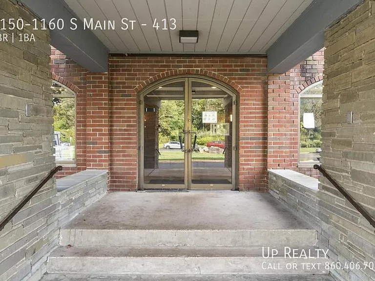 1150-1160 S Main St #413 — Photo 31
