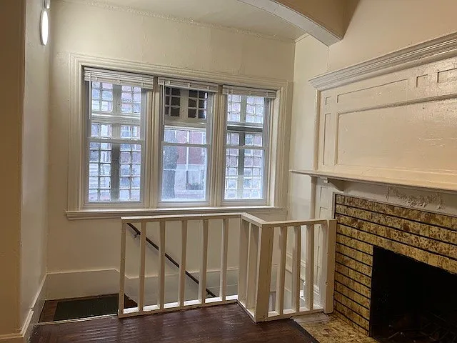 1019 Spruce St #1F — Photo 2