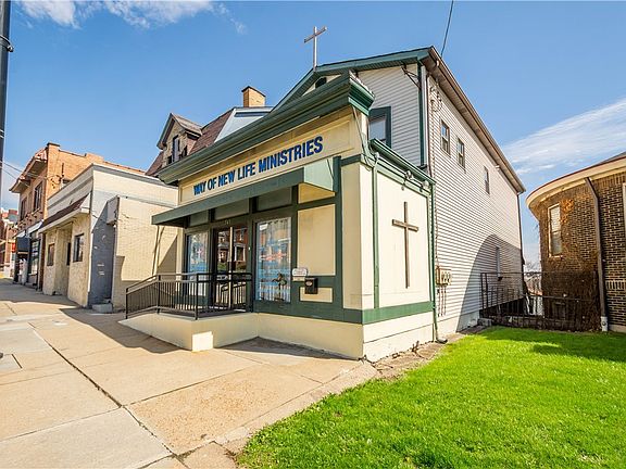 2nd image of 741 Brownsville Rd