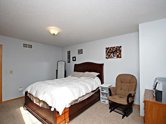 4th image of 15329 Greenhaven Ln APT 101