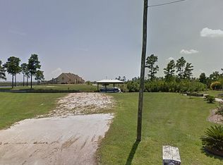 1310 Hanakealoha Pl, Diamondhead, MS 39525