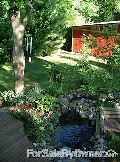 Pond & Waterfall
						:
						Wildlife viewing year round: Deer, Blue Heron, Fish, Birds, Frogs & Toads.