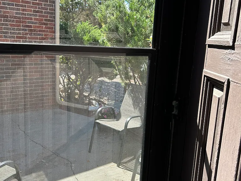 3915 Warren Ave #2 — Photo 3