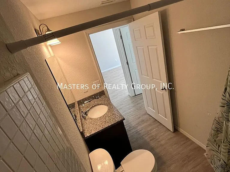 9003-9005 N Mendoza Way — Photo 20