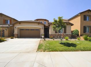 7888 Lemon Pepper Ave, Fontana, CA 92336