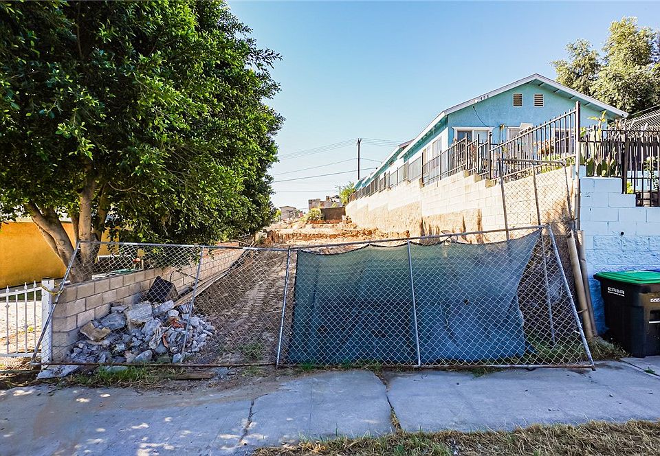 1st image of 454 W K St #9