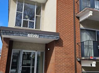 10824 112th St NW UNIT 301, Edmonton, AB T5H 3H3