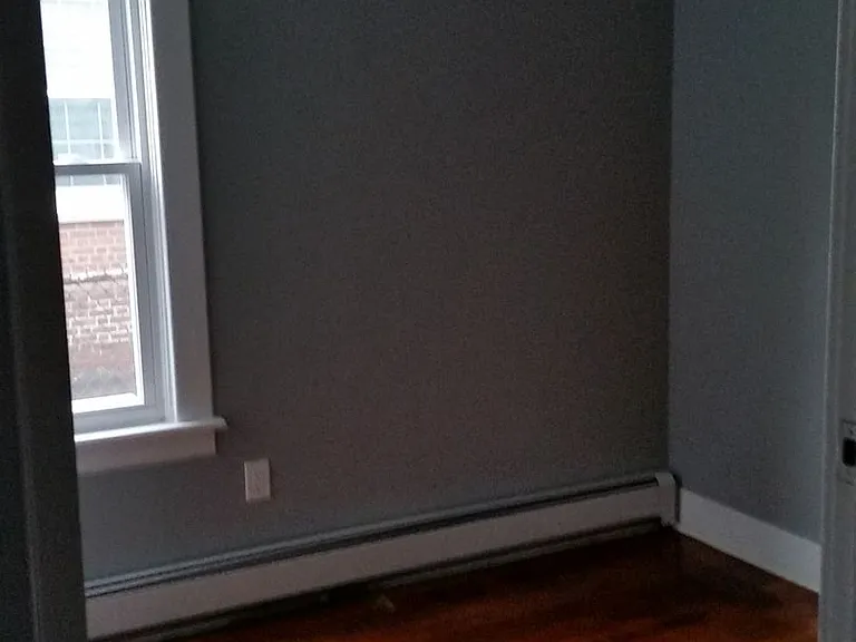 662 State St — Photo 5