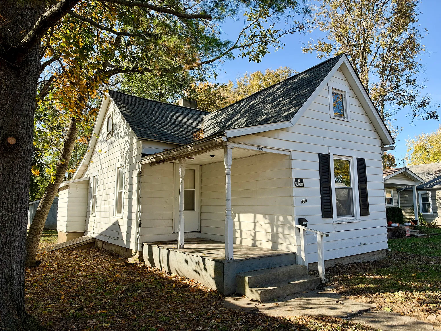 2 bed, 830 sqft, $775 — Photo 1