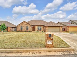 3521 Regal Dr, Altus, OK 73521