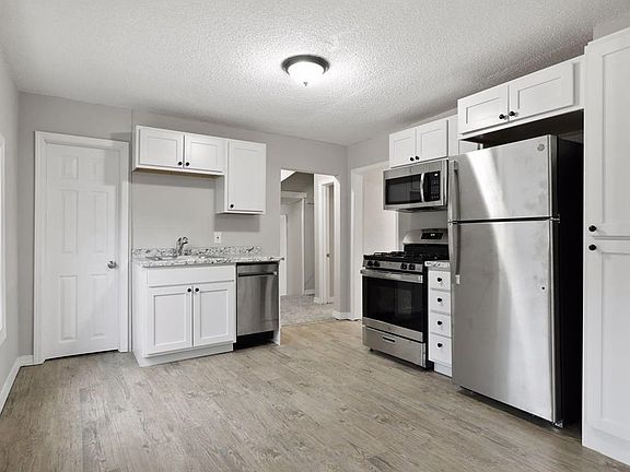 3rd image of 4647 Bryant Ave N #2