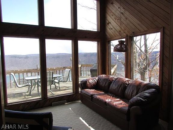 3rd image of 2599 Timberlake Dr