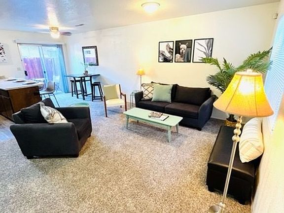 3rd image of 642 W 1st Ave #202