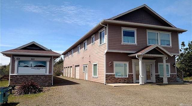 1st image of 980 Thayer Ct