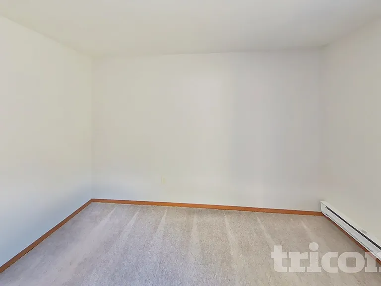 4814 222nd Street Ct E — Photo 5