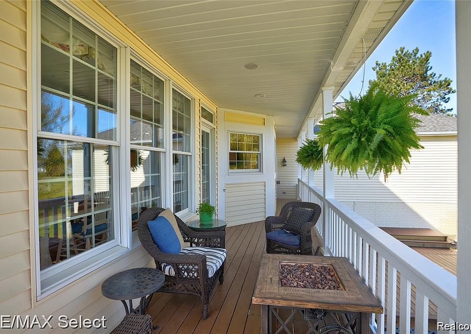 8211 Burleigh Rd, photo 17
