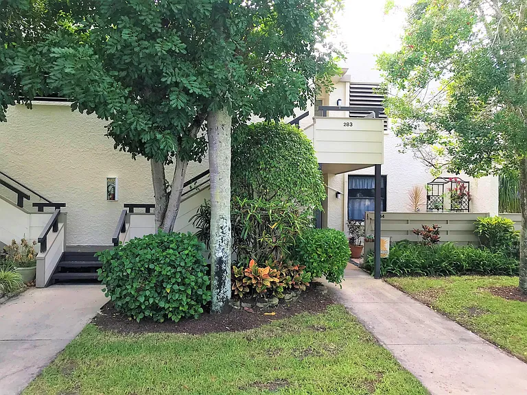 283 Sherwood Dr — Photo 13