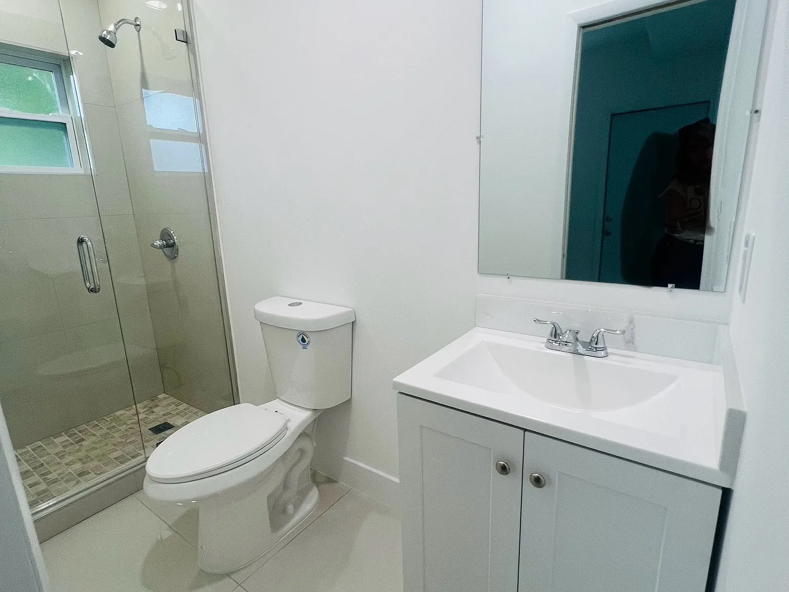 1 bed, 650 sqft, $1,500 — Photo 4