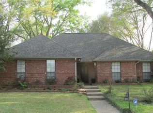 201 Wendy Dr, Whitehouse, TX 75791