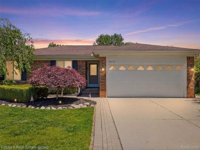 46270 Hollowoode Ln, Macomb, MI, 48044