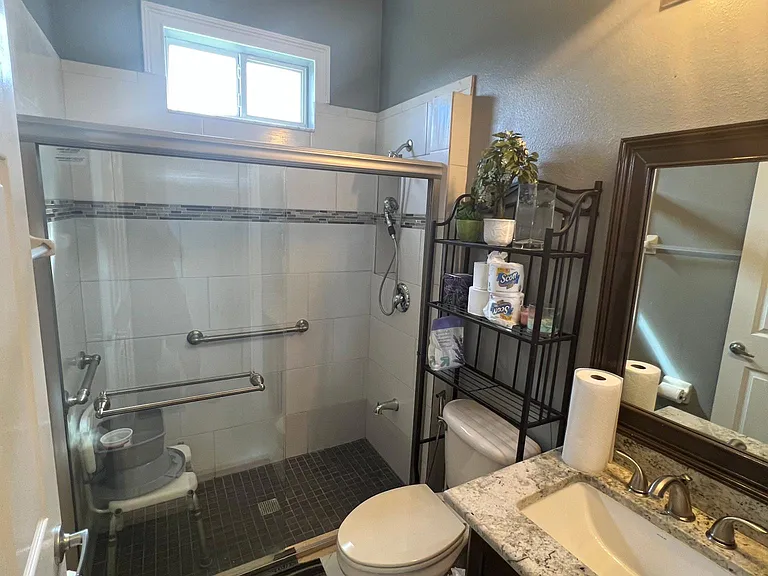 20417 Walnut Grove Ln — Photo 21